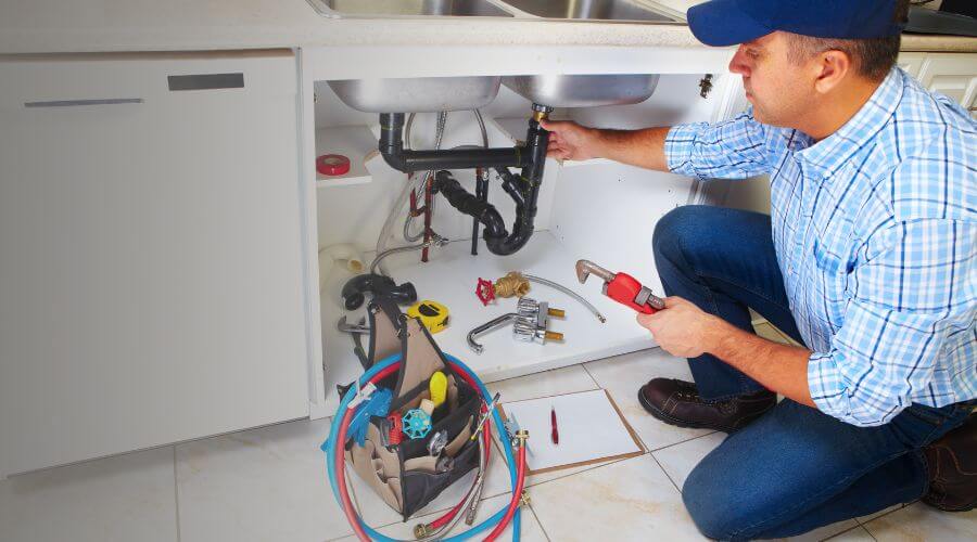 Local expert plumbing services in Cerro Gordo, IL
